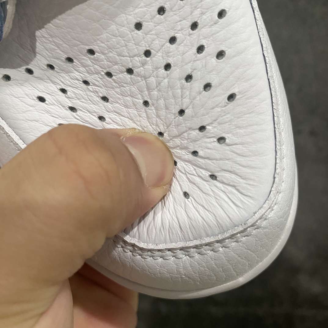 图片[4]-【小绿X版】Air Jordan Legacy AJ312 白紫蓝 复活节 DV9127-101n目前市场最好版本 优于之前各代号版本n最新原鞋开发 独家鞋底模具 目前市场最正确版型 后跟处饰有标志性爆裂纹覆盖层 正确官方原盒原配整洁度一流 鞋身采用了头层皮制作 平台电商直供首选 售后超低  尺码：36 36.5 37.5 38 38.39 40 40.5 41 42 42.5 43 44 44.5 45 46 47.5-莆田鞋批发中心