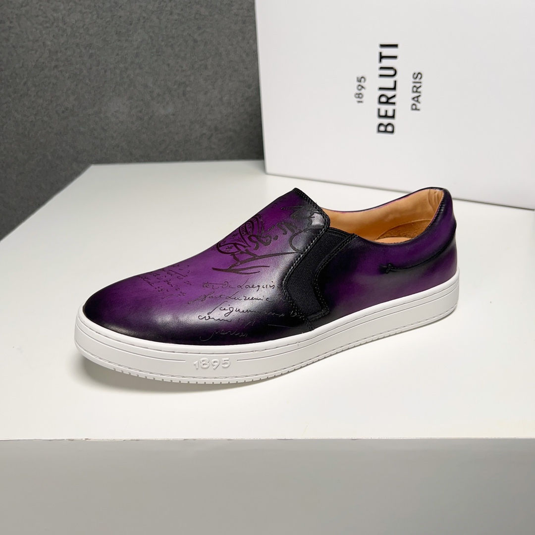 430BerlutiBerluti Men's SneakersEste zapato excepcionalmente moderno rompe moldes con un empeine de 