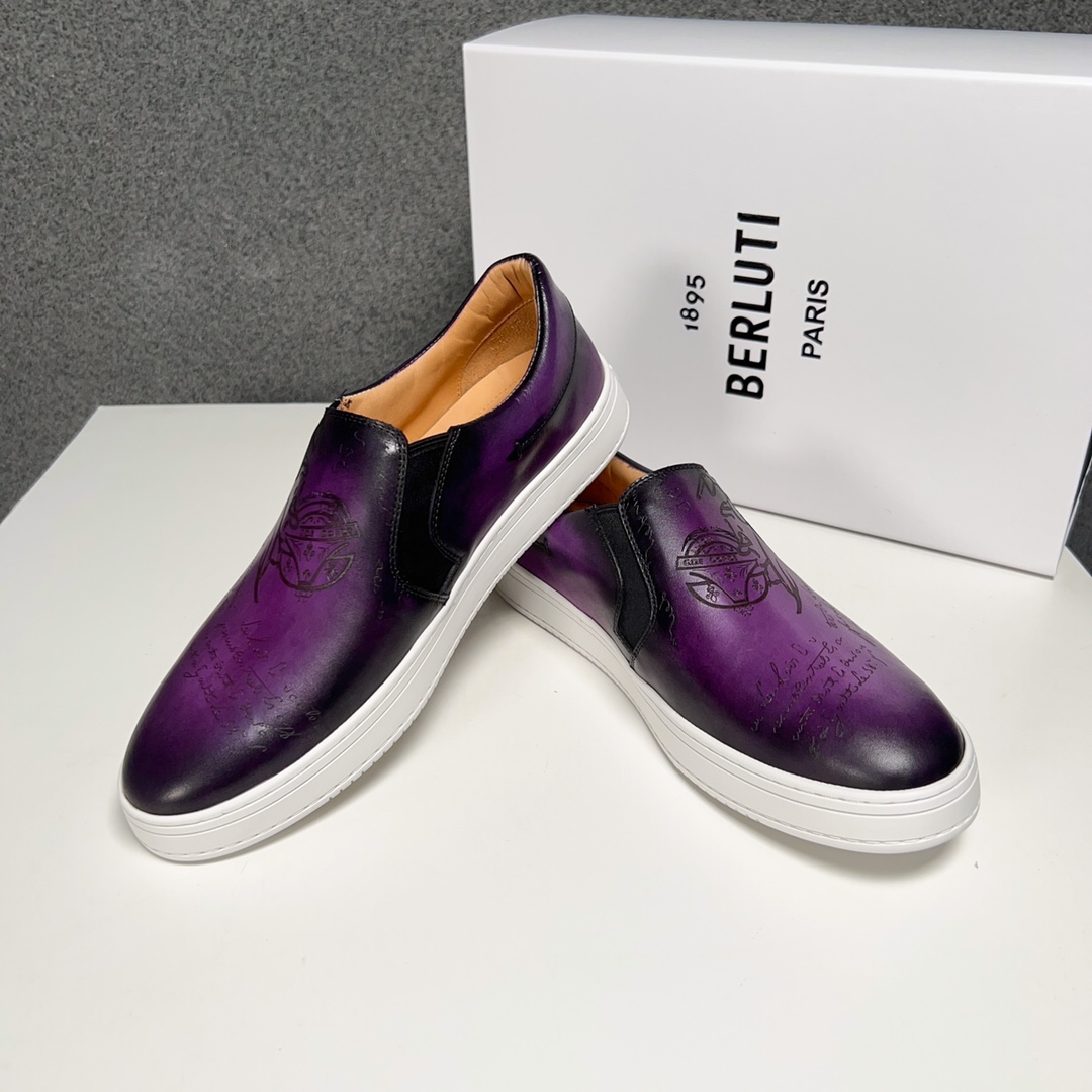 430BerlutiBerluti Men's SneakersEste zapato excepcionalmente moderno rompe moldes con un empeine de 
