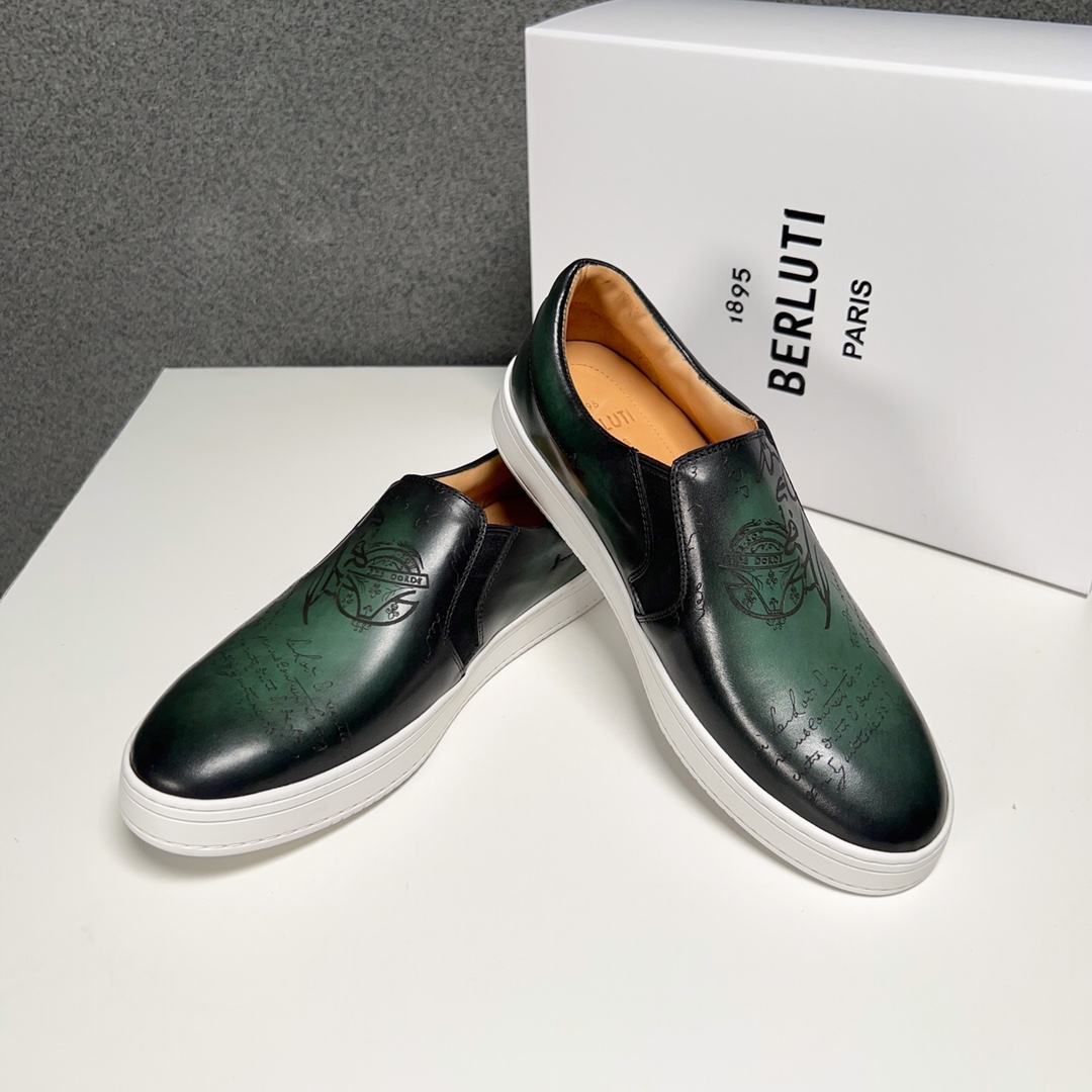 430BerlutiBerluti Men's SneakersEste zapato excepcionalmente moderno rompe moldes con un empeine de 