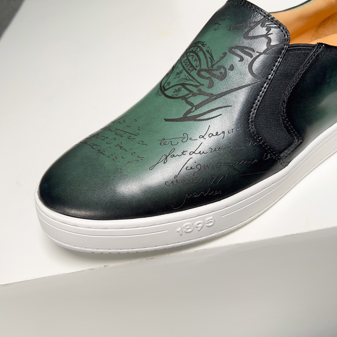 430BerlutiBerluti Men's SneakersEste zapato excepcionalmente moderno rompe moldes con un empeine de 