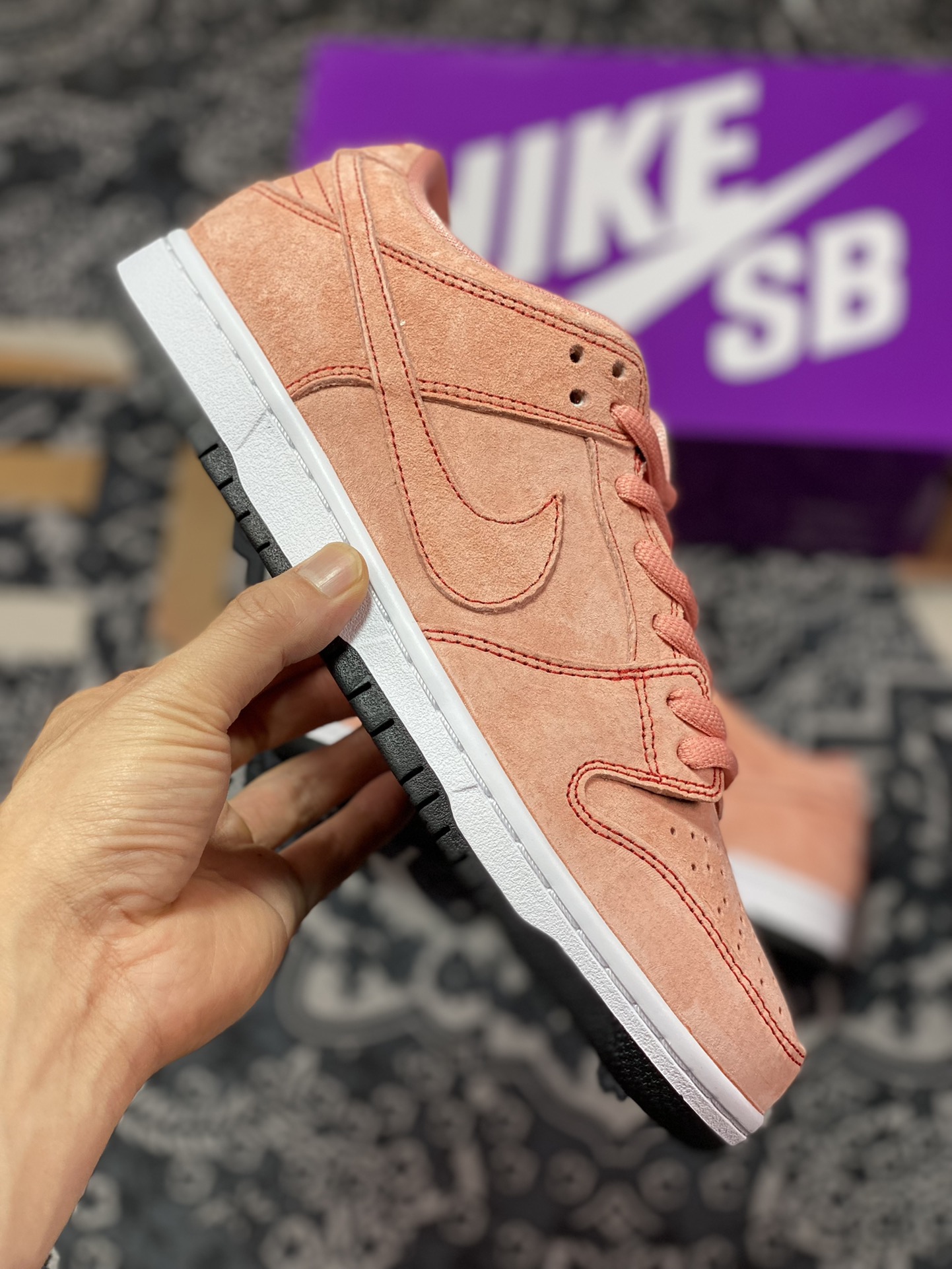 220 NK Dunk SB low Pro PRM ”Pink Pig“ 粉红猪低帮休闲运动板鞋 CV1655-600