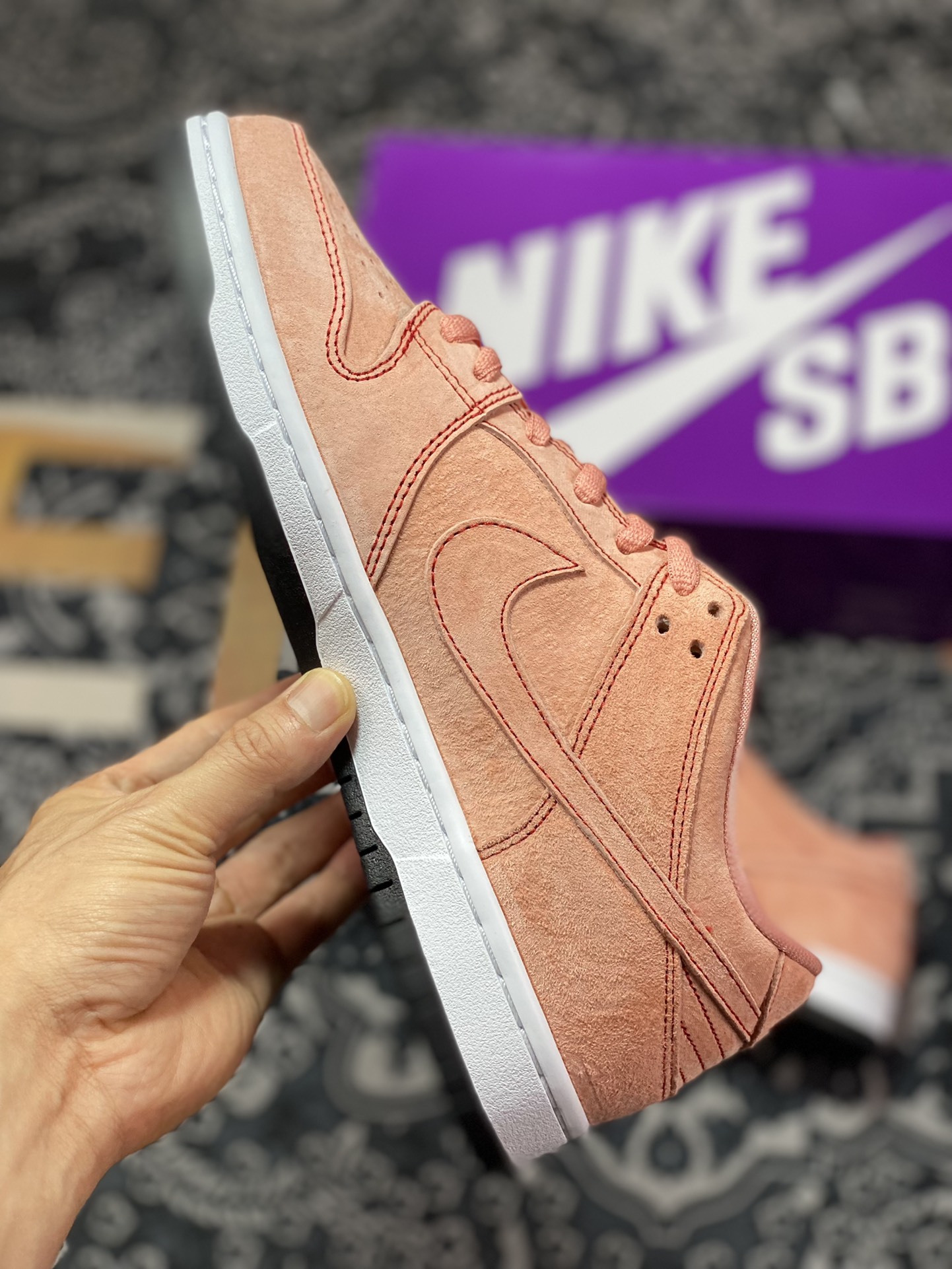 220 NK Dunk SB low Pro PRM ”Pink Pig“ 粉红猪低帮休闲运动板鞋 CV1655-600