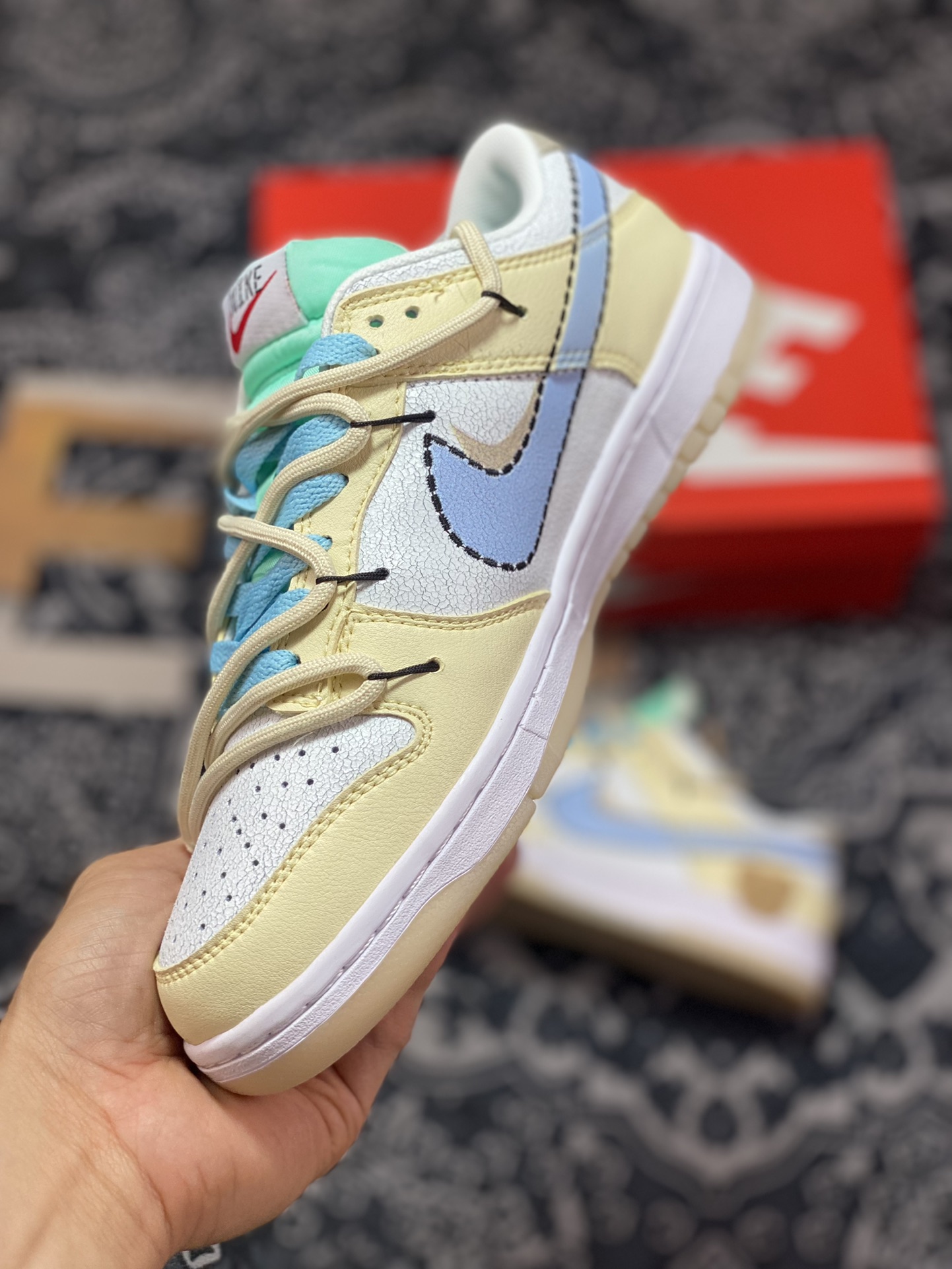 NIKE DUNK SB LOW 定制配色 DX3633-100