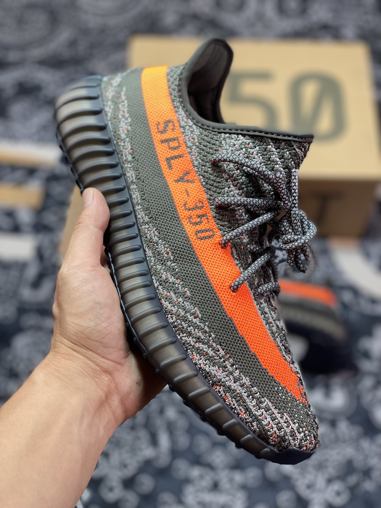 Preferred [OG version] Yeezy 350V2 ”Carbon Beluga” Gray Orange 3.0 Brown HQ7045