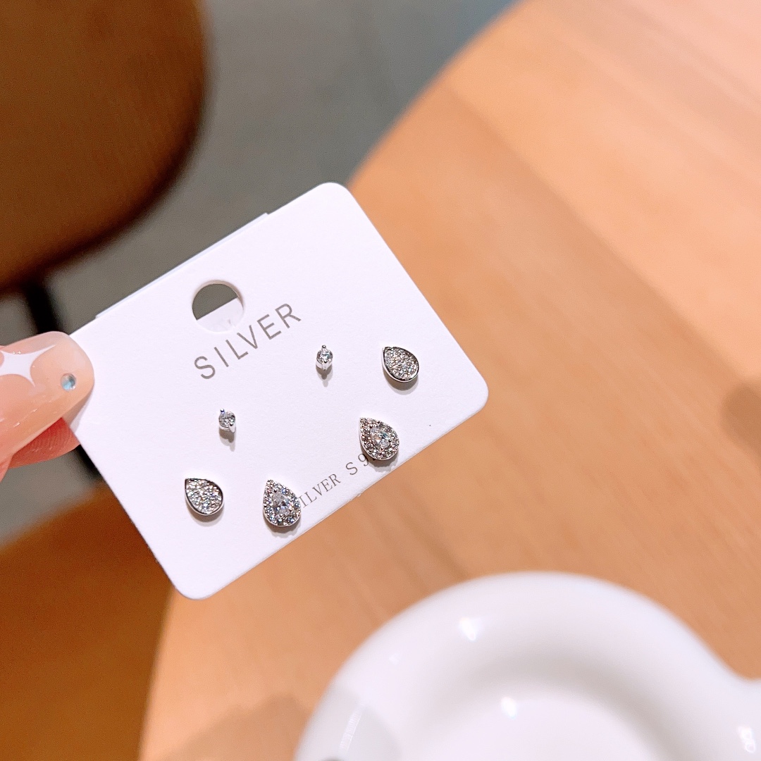 ミニマル高品質シルバーイヤリングゴールド 告白