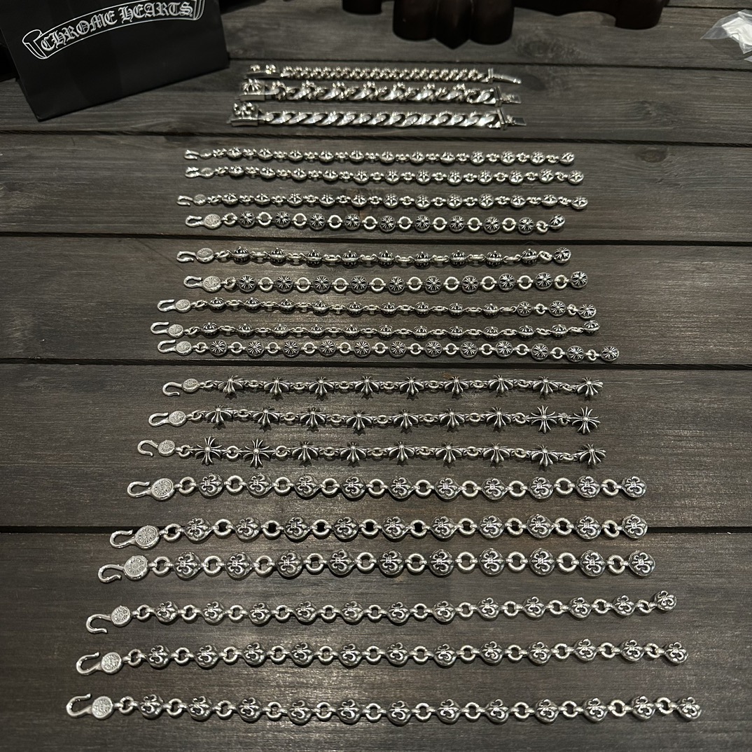 Daily shipping, bracelets and bangles