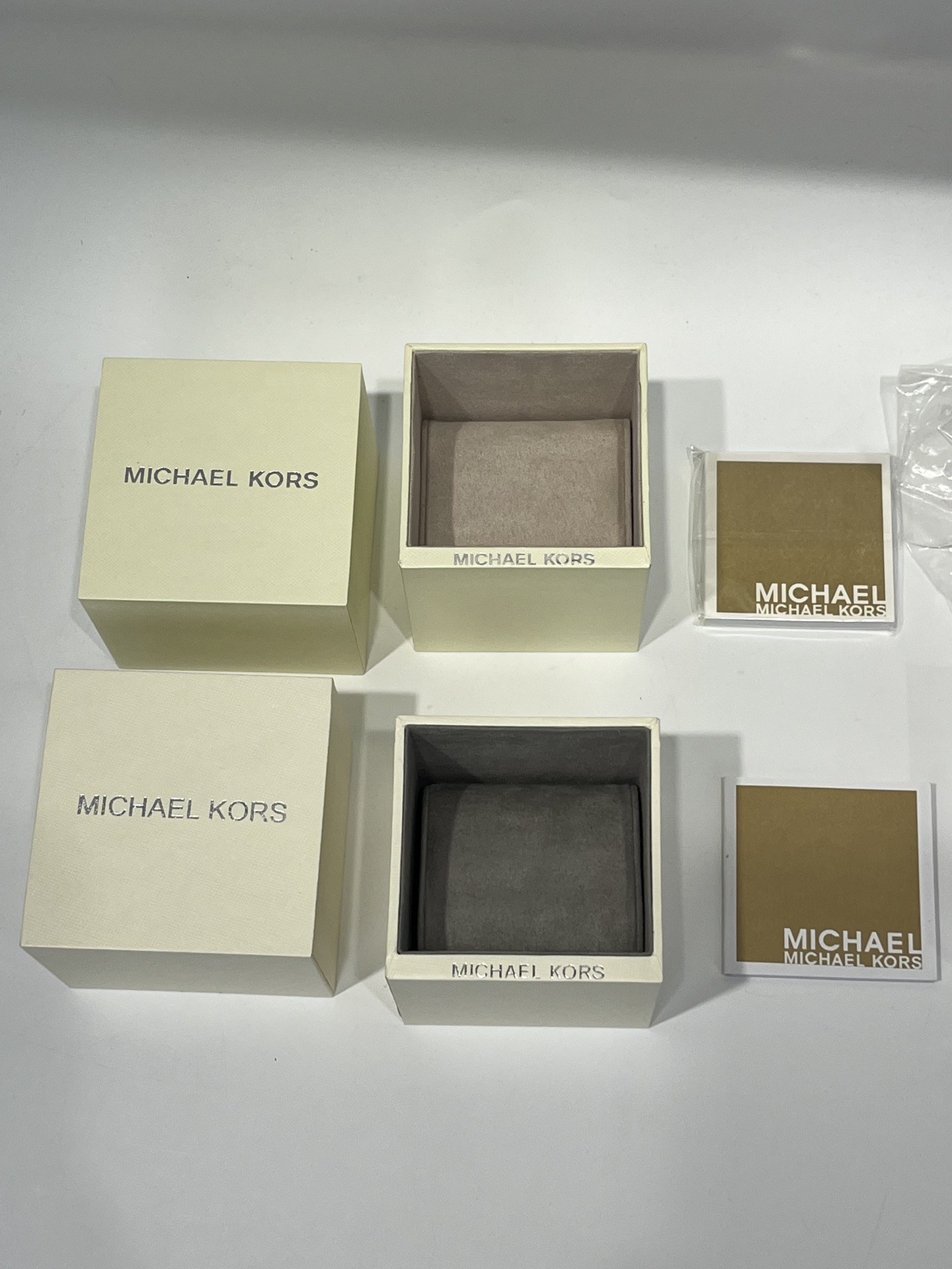 NO:711253,mk,19860909mk,,Watch