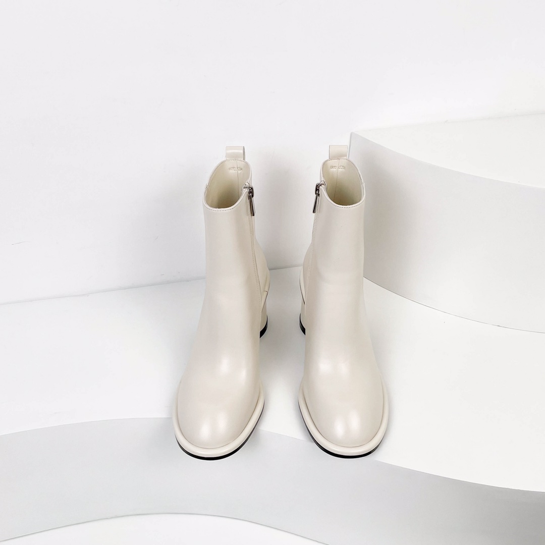 Italian Fashion Zipper Short Boots with Sheepskin Lining and Durable Rubber Sole - 图片 6