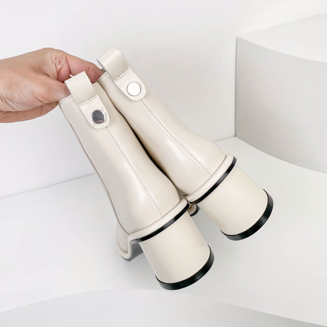 Italian Fashion Zipper Short Boots with Sheepskin Lining and Durable Rubber Sole - 图片 8