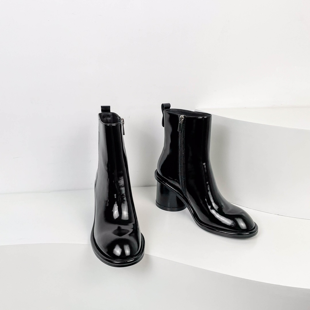 Italian Fashion Zipper Short Boots for Women: Stylish, Comfortable, and Durable - 图片 2