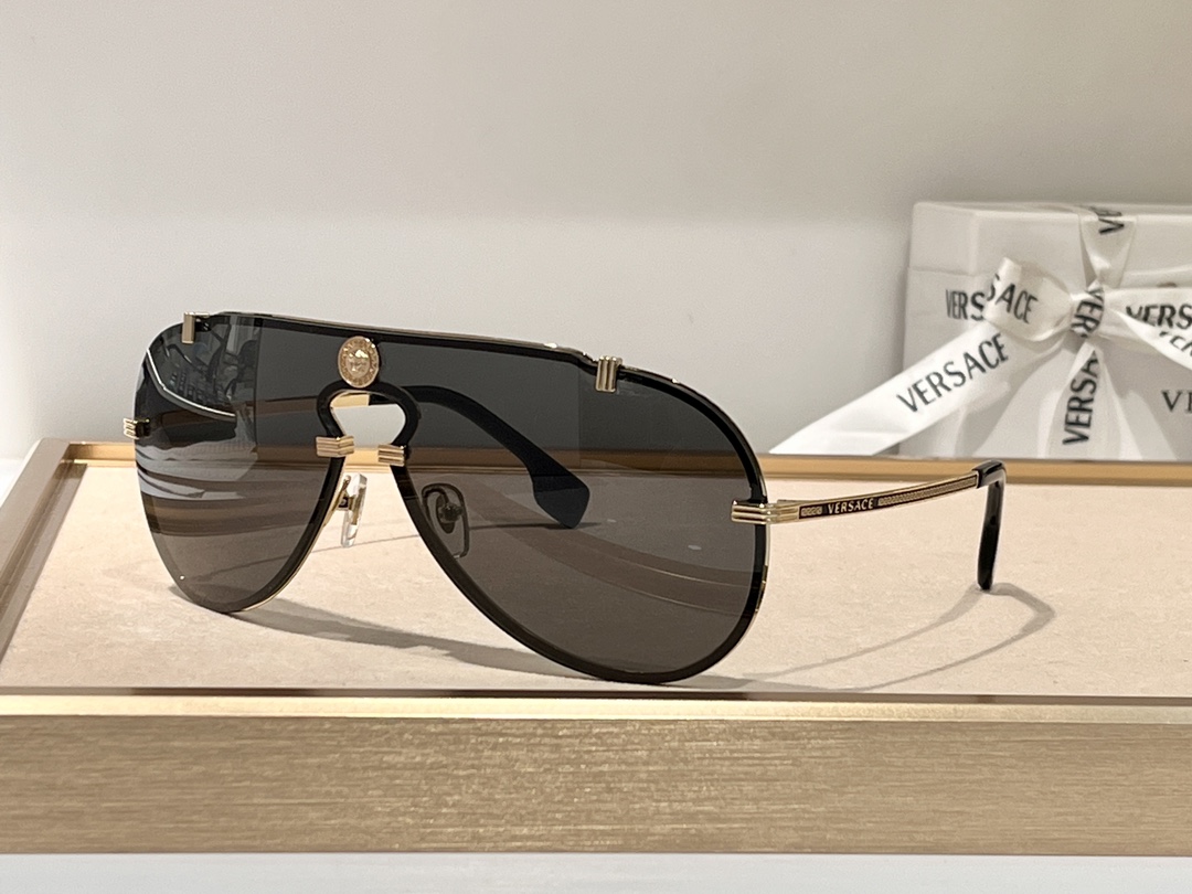  Oversize
Versace 
ModVE2243
Size135-0

