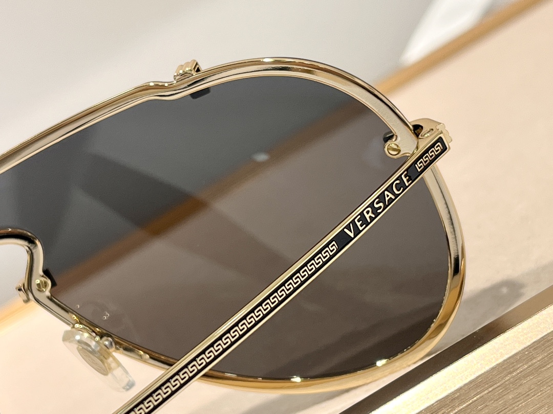  Oversize
Versace 
ModVE2243
Size135-0


