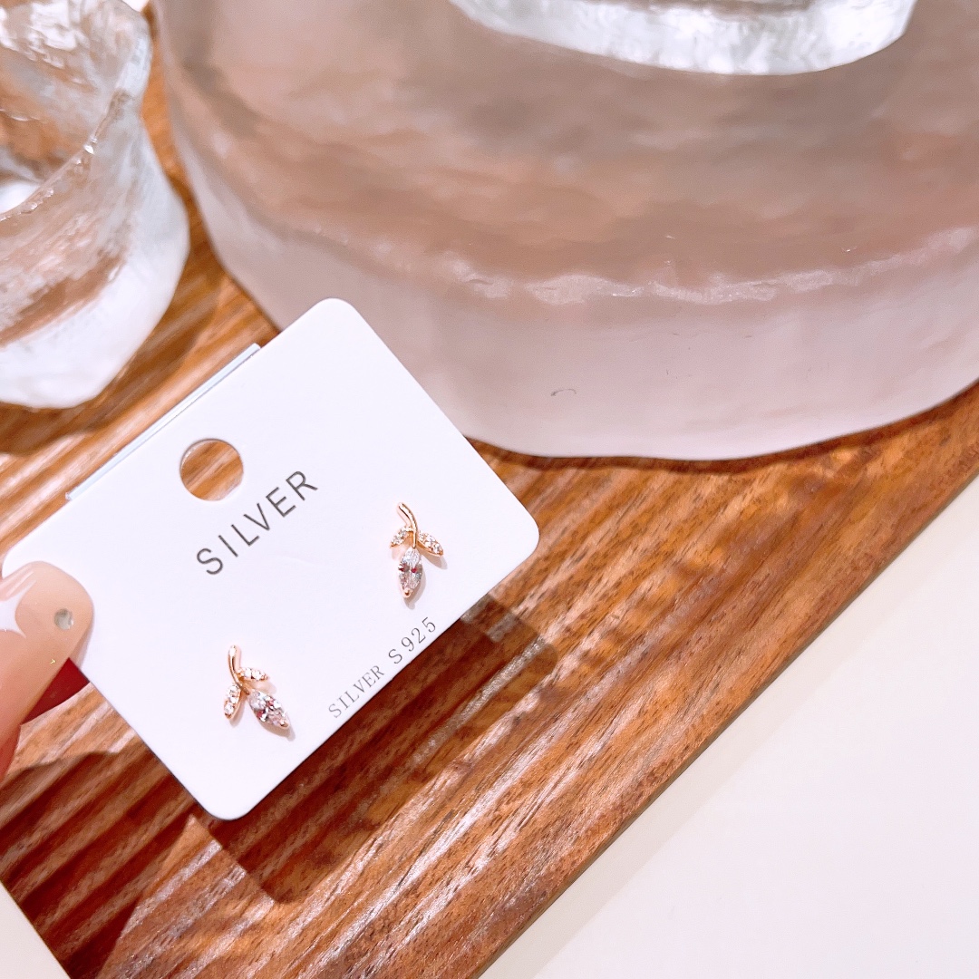 ガーリーS925スターリングシルバーイヤリングゴールド 卒業