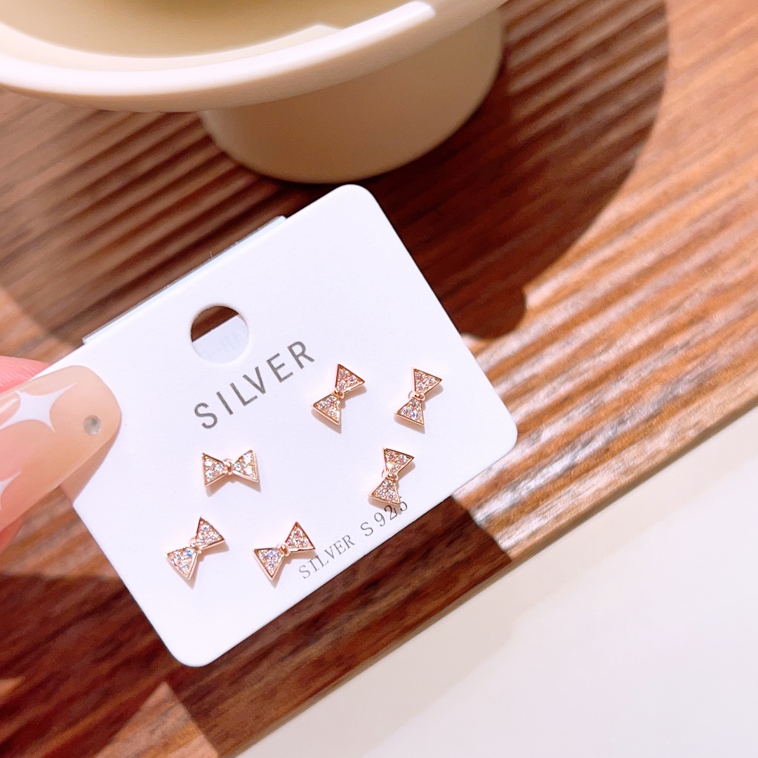 アーティスティック純銀イヤリングゴールド プロポーズ