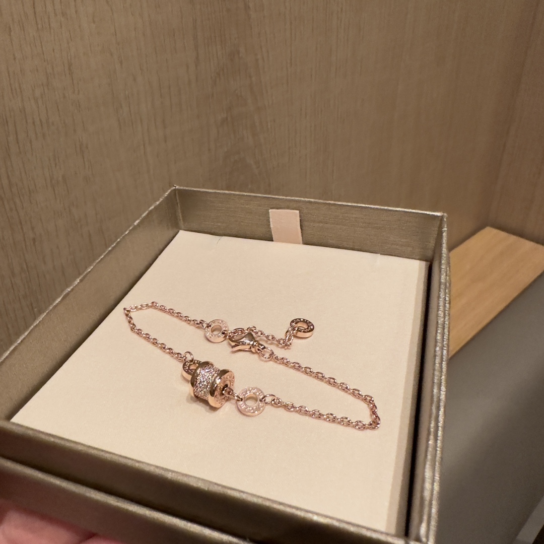 _dzS9s0Gct8lUIoyI_a9kVlzm9UT0Yq-seTox9_Q