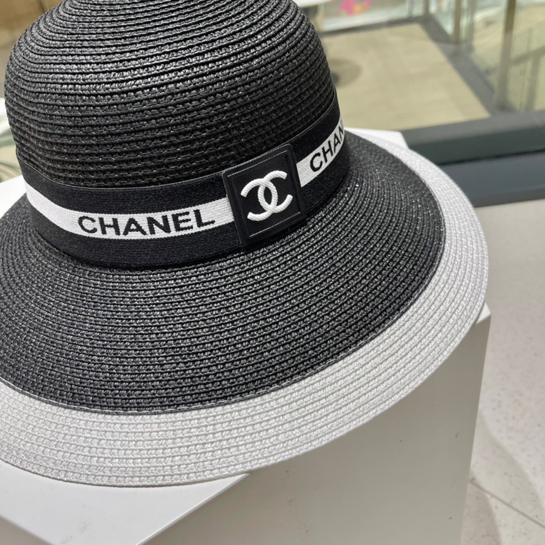  Chanel香奈儿2022新款草帽，太阳帽，沙滩遮阳帽，超有夏天的味道，头围57cm