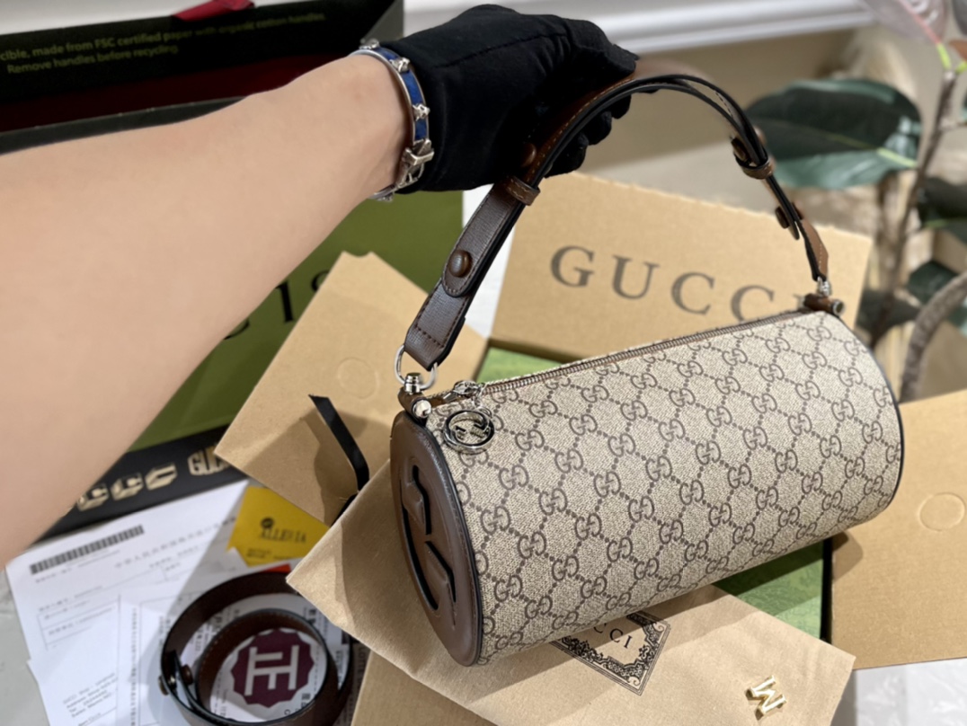 Kupić
 Gucci Torby cylindryczne & okrągłe