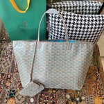Where should I buy to receive
 Goyard Handbags Tote Bags