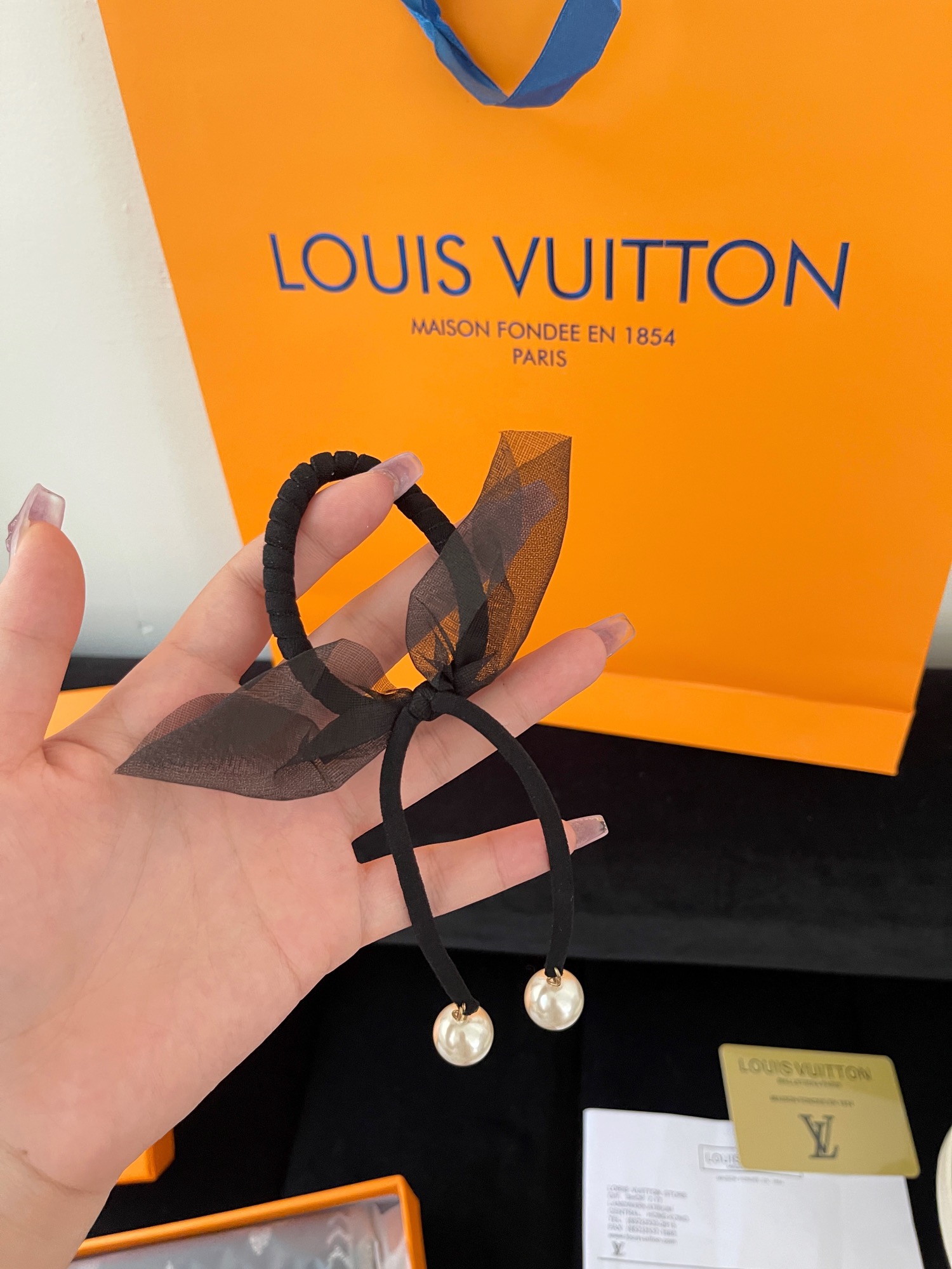 Louis Vuitton Haute Couture Silk Twill Scarf Shawl Ref.39BC898B 8