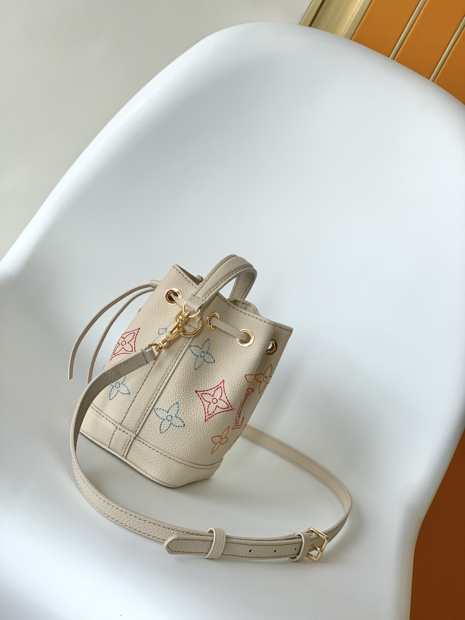 [Louis Vuitton Women