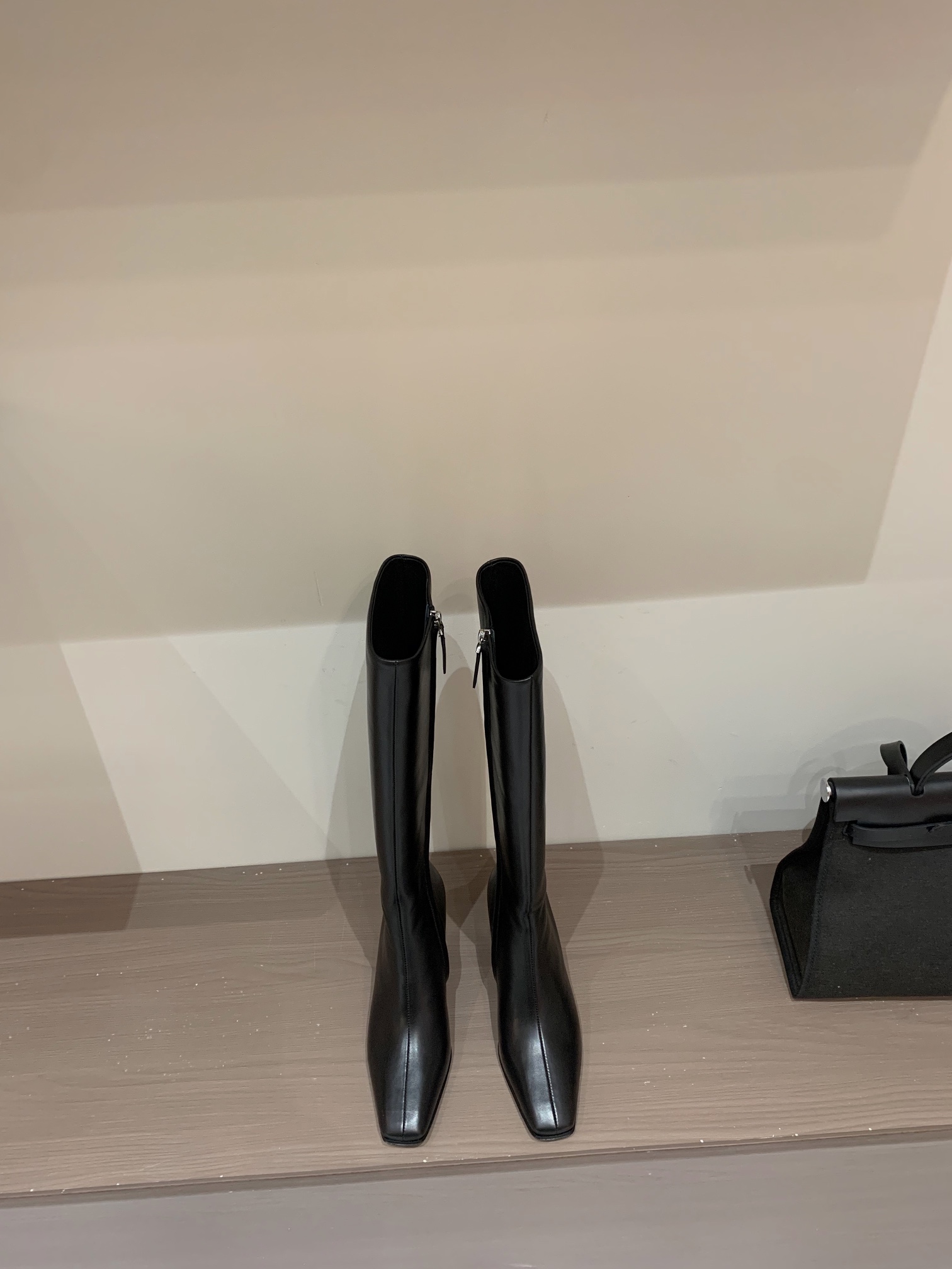 The Row 2025 Spring/Summer Collection 90mm Mesh Knee-High Boots Сеткавыя боты да каленя Мінімалістычная раскоша