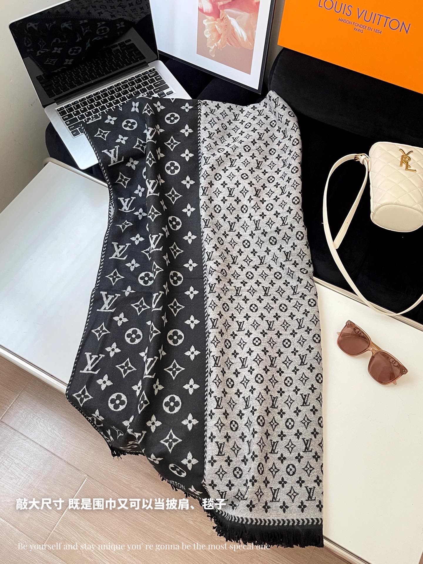 Louis Vuitton Haute Couture Silk Twill Scarf Shawl Ref.90D76912 9