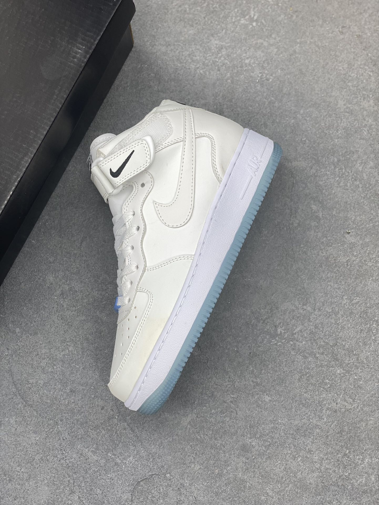 Nike Air Force 1 Mid Cut 'Color Change' Casual Sneakers 8 i1692388328 3347 6