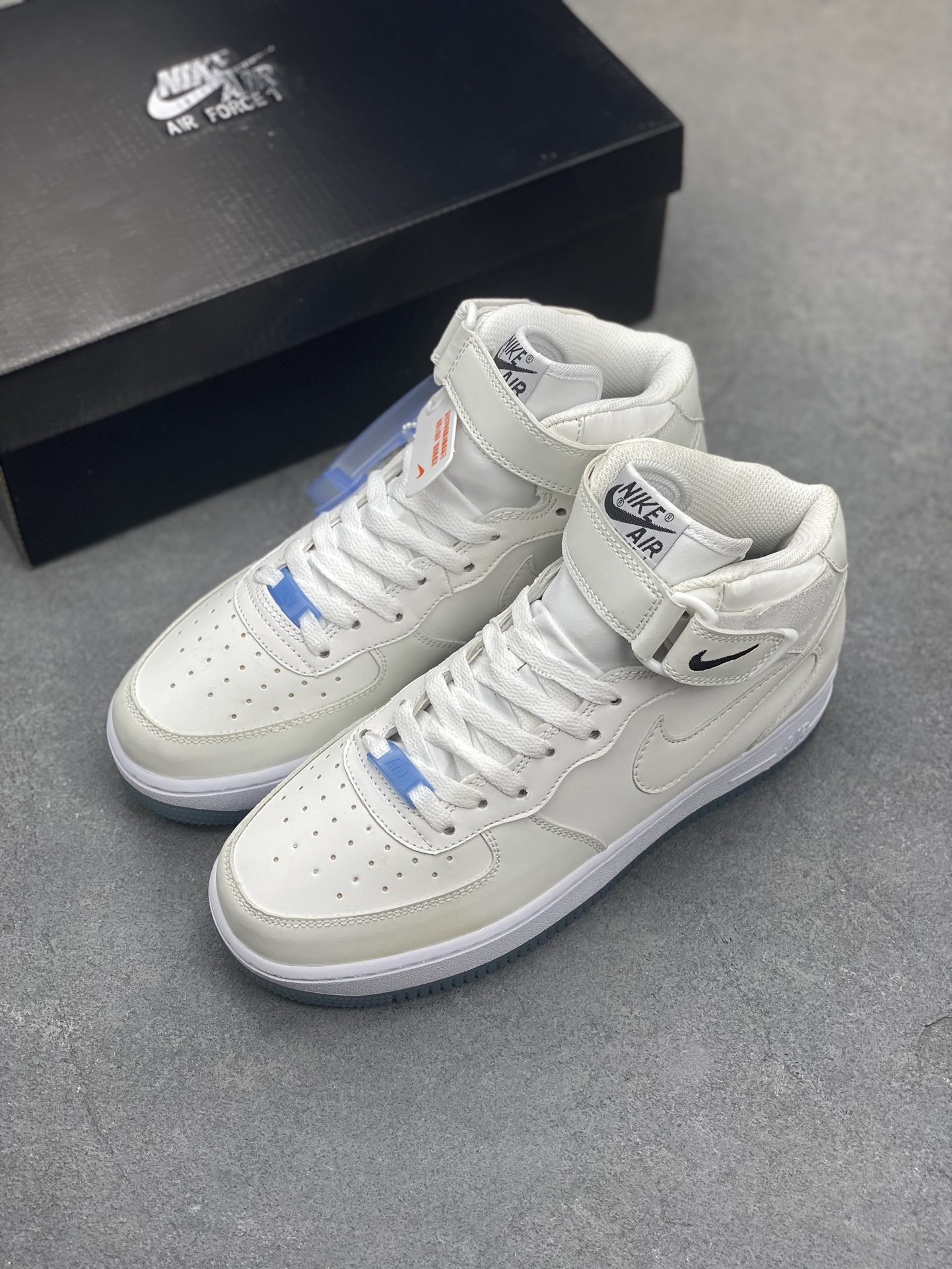 Nike Air Force 1 Mid Cut 'Color Change' Casual Sneakers 9 i1692388328 6712 7