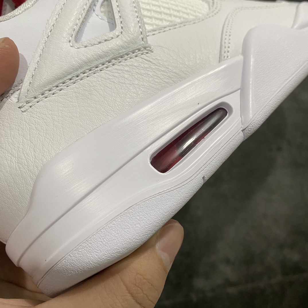 图片[2]-【老DT版本】Air Jordan 4 Retro 白红金属扣CT8527-112n大厂出品 市场最强版本 完美清洁度n最高工艺复刻 原装无色差修正 全头层制作n原楦原纸板开发 纯正四代版型n原底真实气垫 回弹反馈充足n完美鞋楦打造 市面最高工艺独家外贸鬼佬48大码 尺码：40-48.5-莆田鞋批发中心