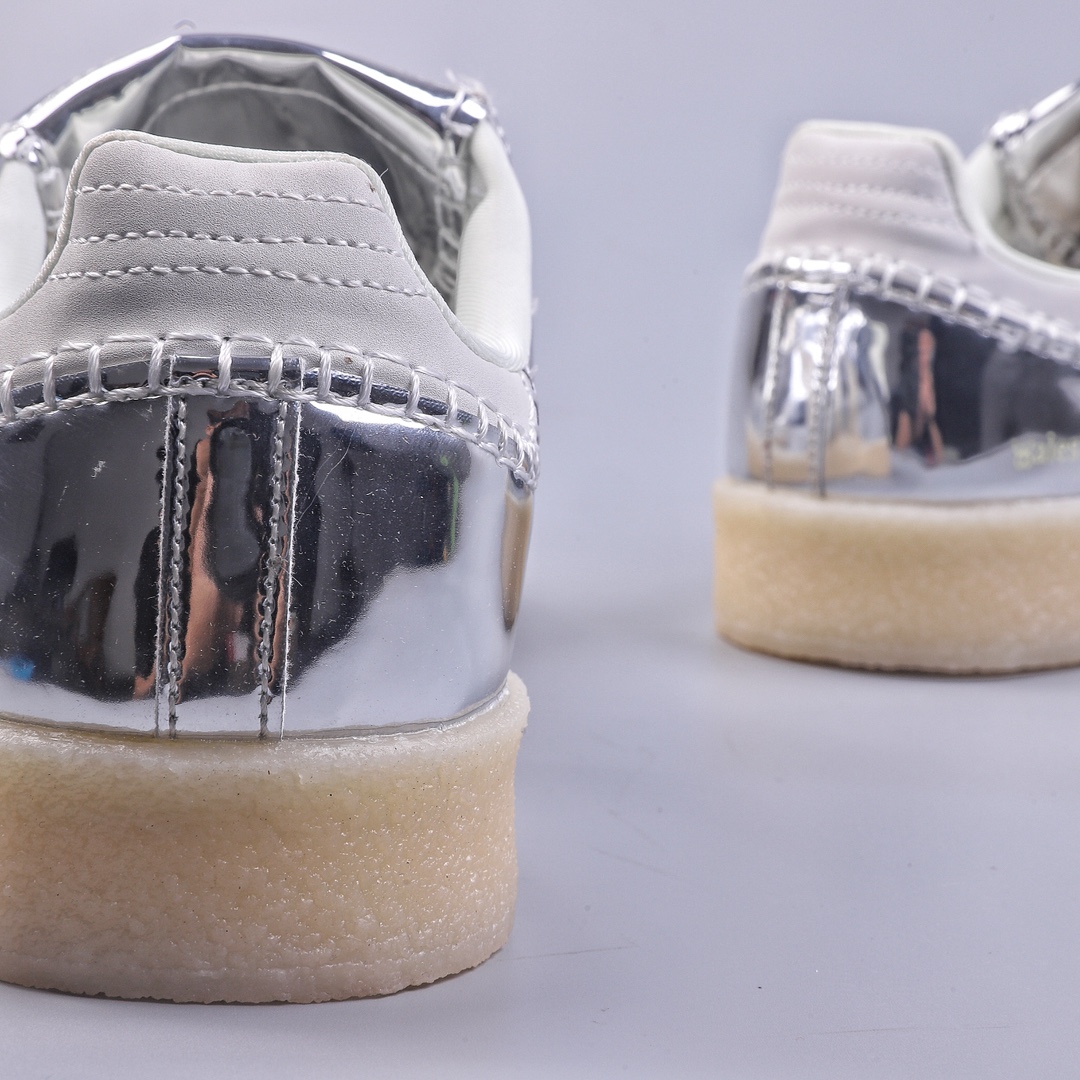 AD Originals Samba Classic ”Silver Metallic” Samba Sneakers ”Mirror Silver Beige Caramel Sole” IG8181