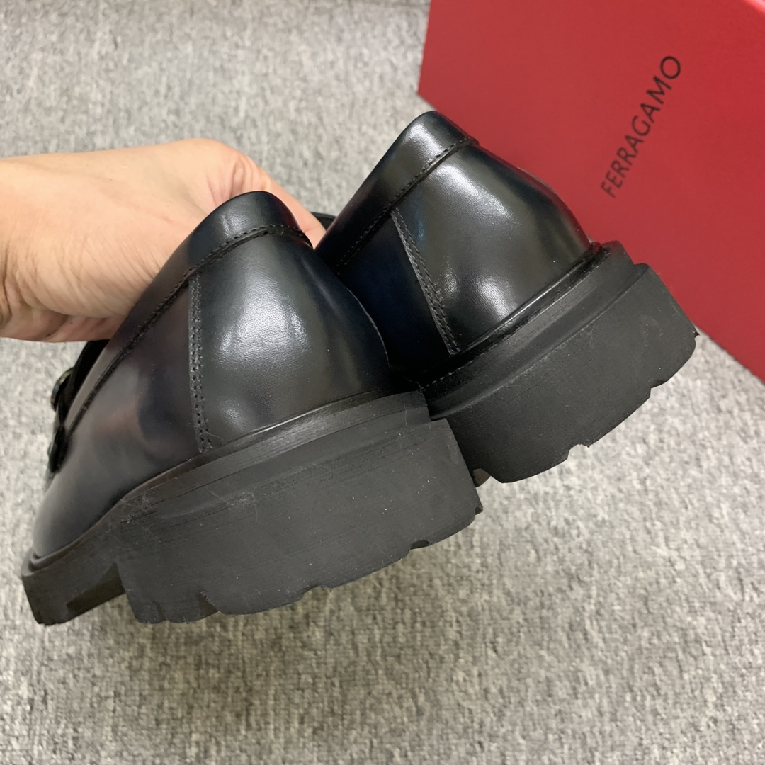 Ferragamo Men's Black Leather Platform Loafers with Signature Buckle 10 i1692397795 8471 8