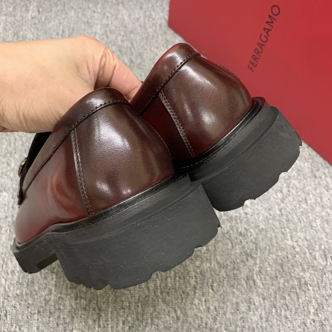 Salvatore Ferragamo Men's Leather Loafers with Thick Sole in Burgundy 10 i1692397860 4329 8