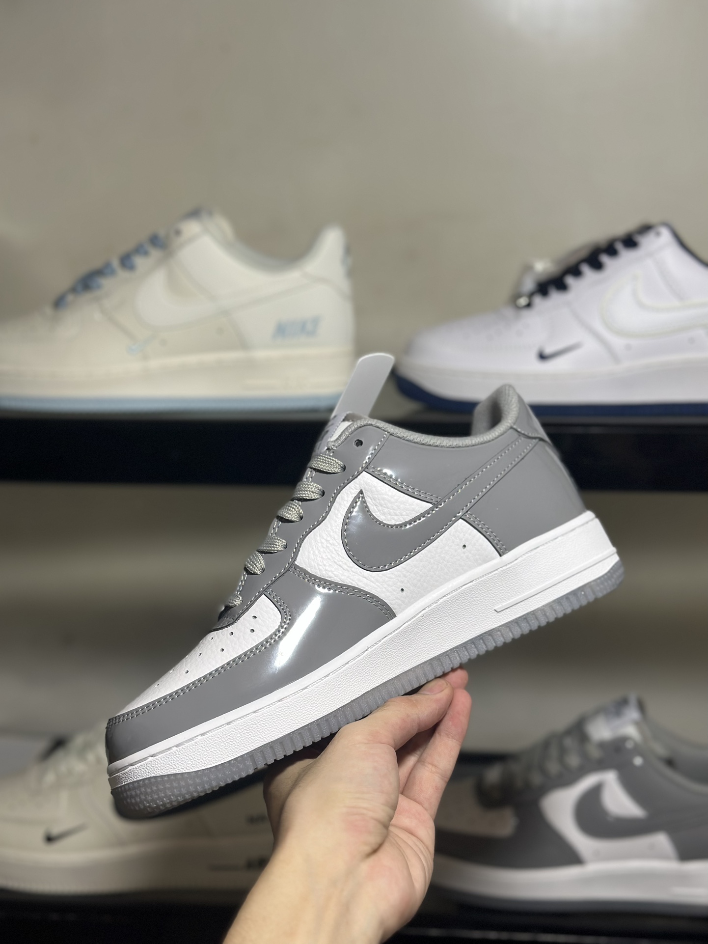 NikeAirForce1Low灰漆