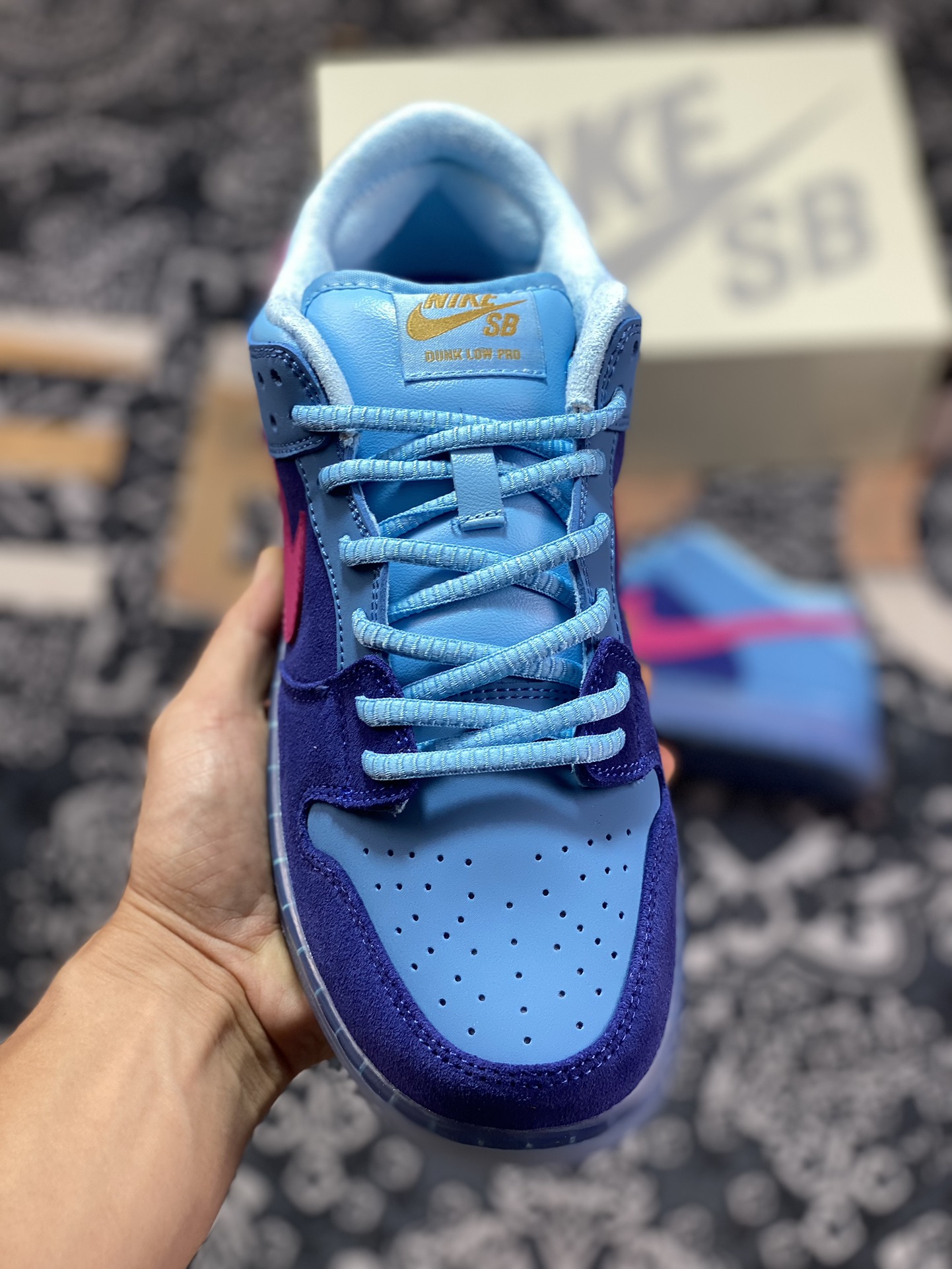 Run The Jewels x NK SB Dunk Low 说唱乐队联名 DO9404-400