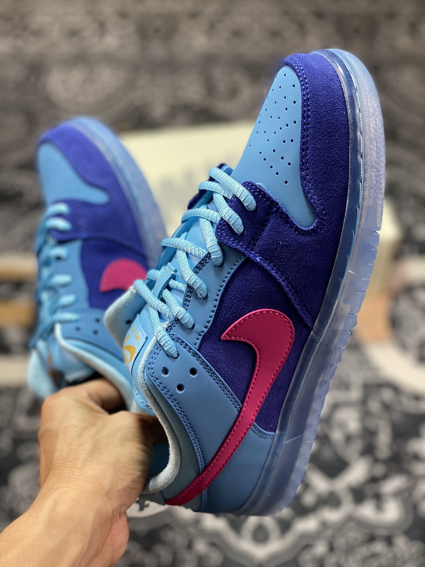 Run The Jewels x NK SB Dunk Low 说唱乐队联名 DO9404-400