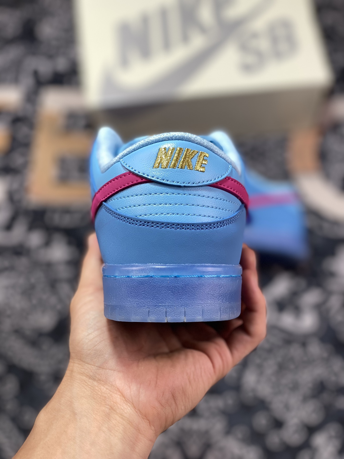 Run The Jewels x NK SB Dunk Low 说唱乐队联名 DO9404-400