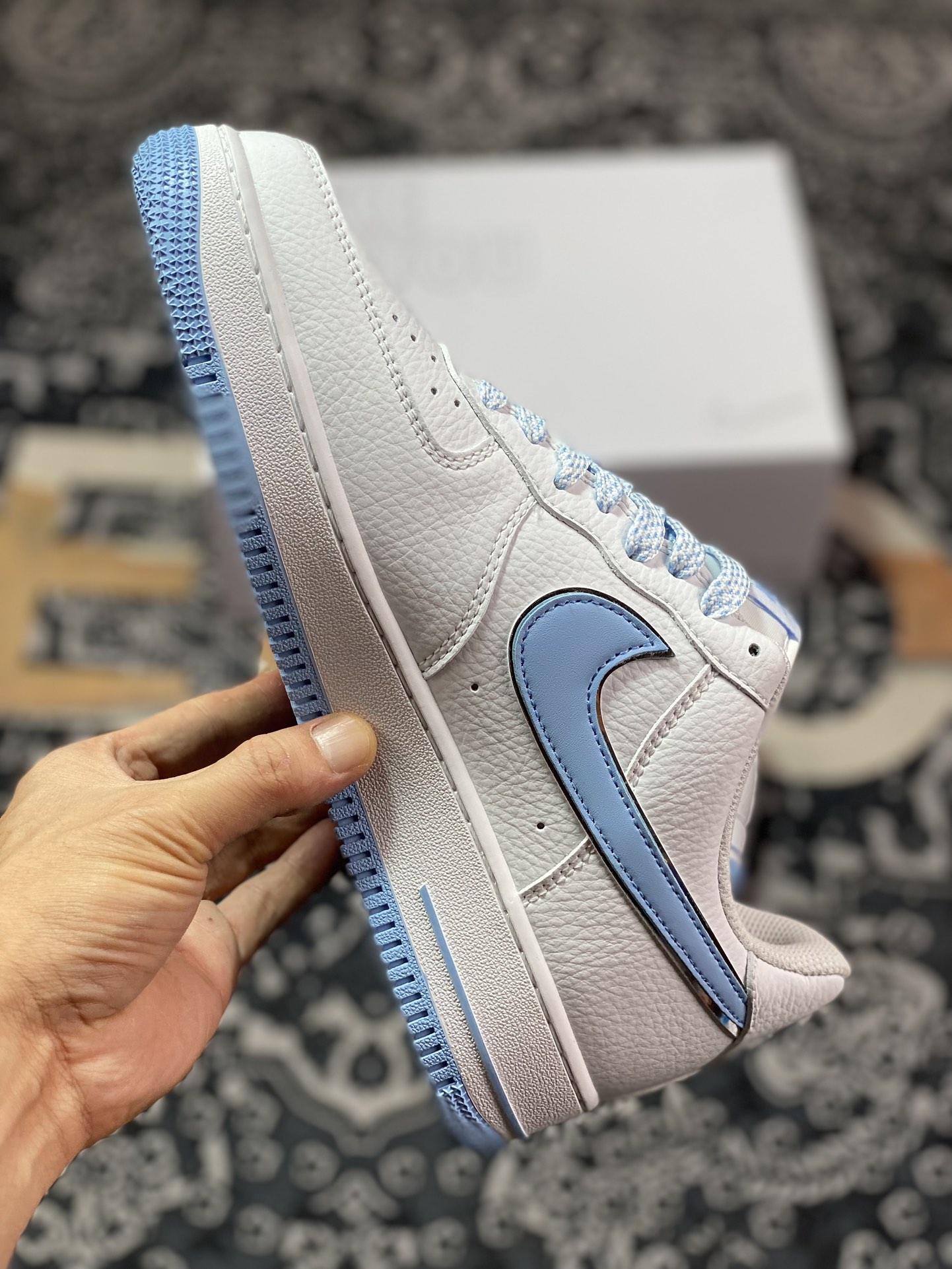 Stussy x Nike Air Force 1′07 Low”White/University Blue”空军一号板鞋“白大学蓝斯图西刺绣小钩”CW2288-111