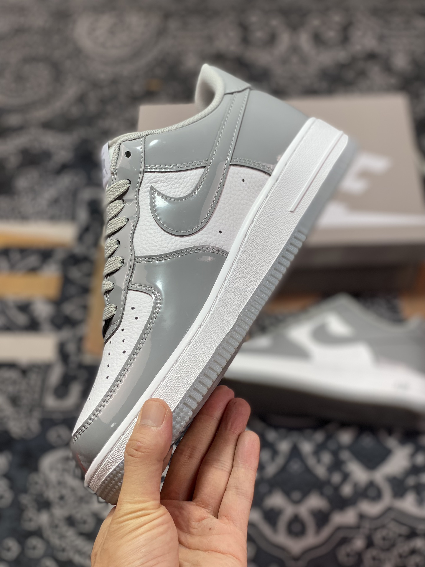 Nike Air Force 1’07 Low”Dark Grey/White”空军一号系列板鞋“漆皮深灰白”HP3656-566