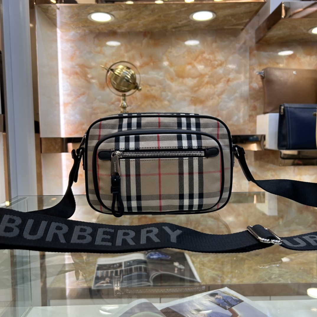 Burberry Taschen Kamerataschen Unisex