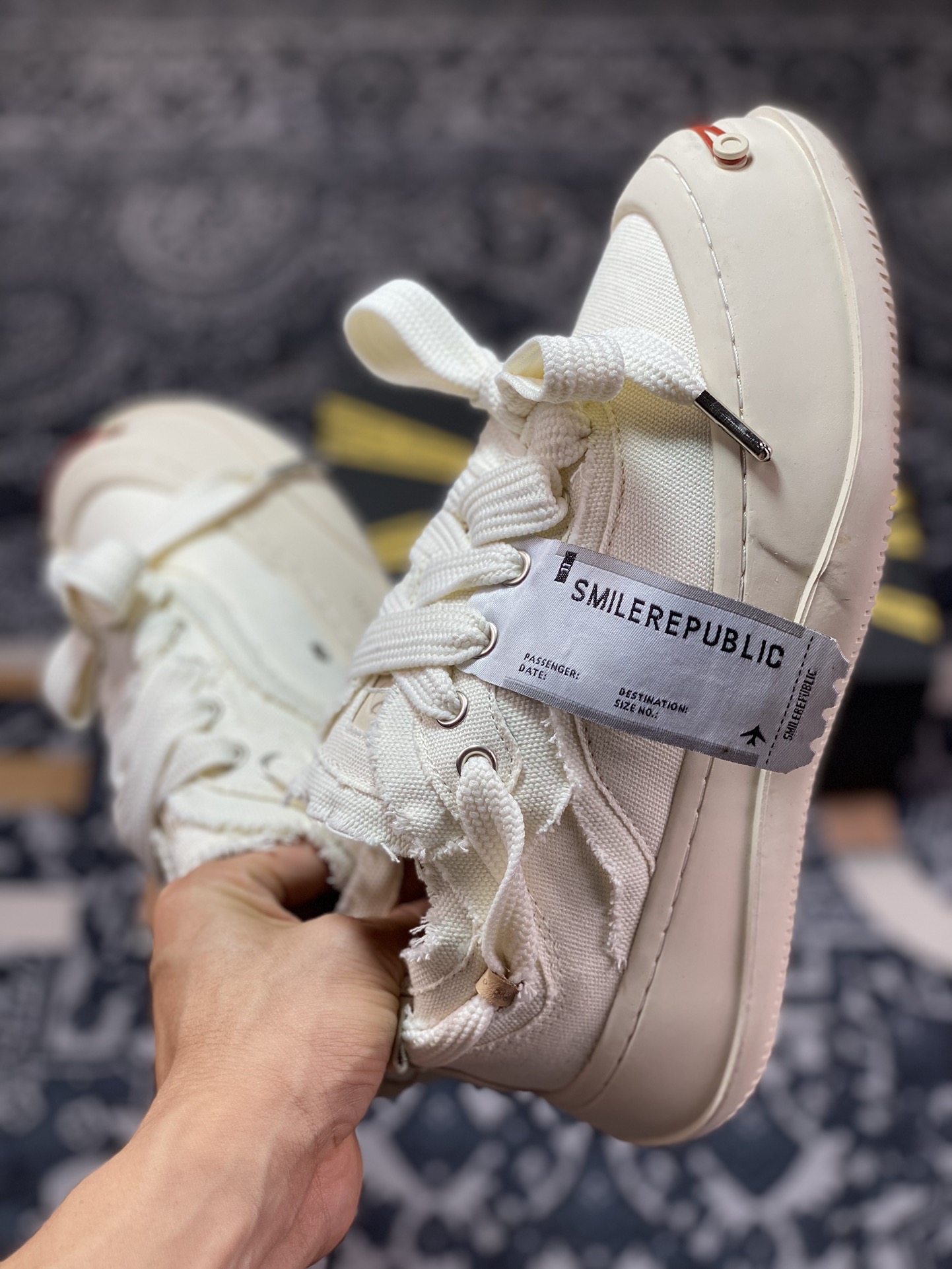 SMILEREPUBLIC Canvas Sneakers Low Platform Thick Bottom Heightening Low-Top Sneakers ”Canvas Off-White Tassel” SMILEREPUI_IX+01