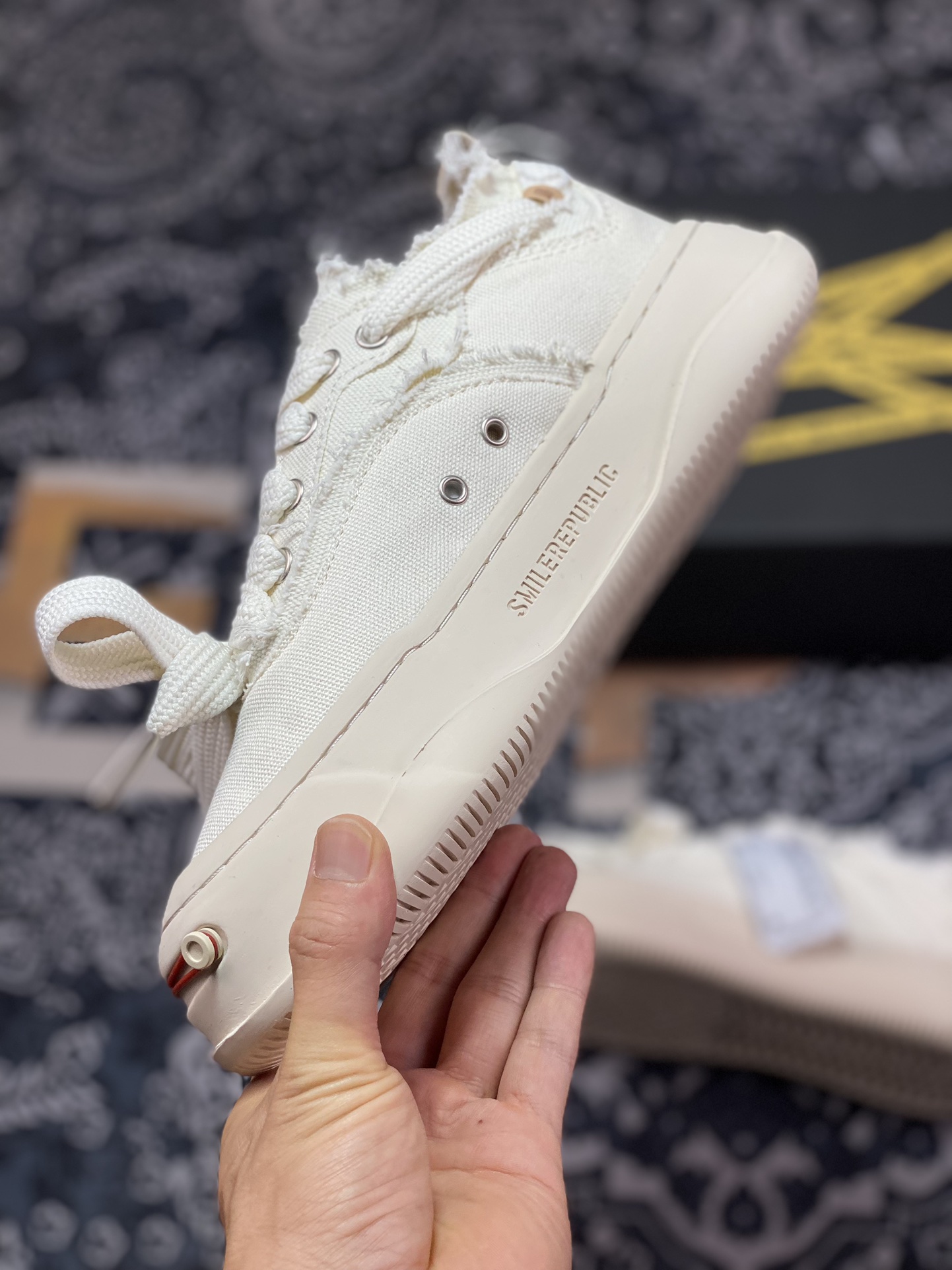 SMILEREPUBLIC Canvas Sneakers Low Platform Thick Bottom Heightening Low-Top Sneakers ”Canvas Off-White Tassel” SMILEREPUI_IX+01