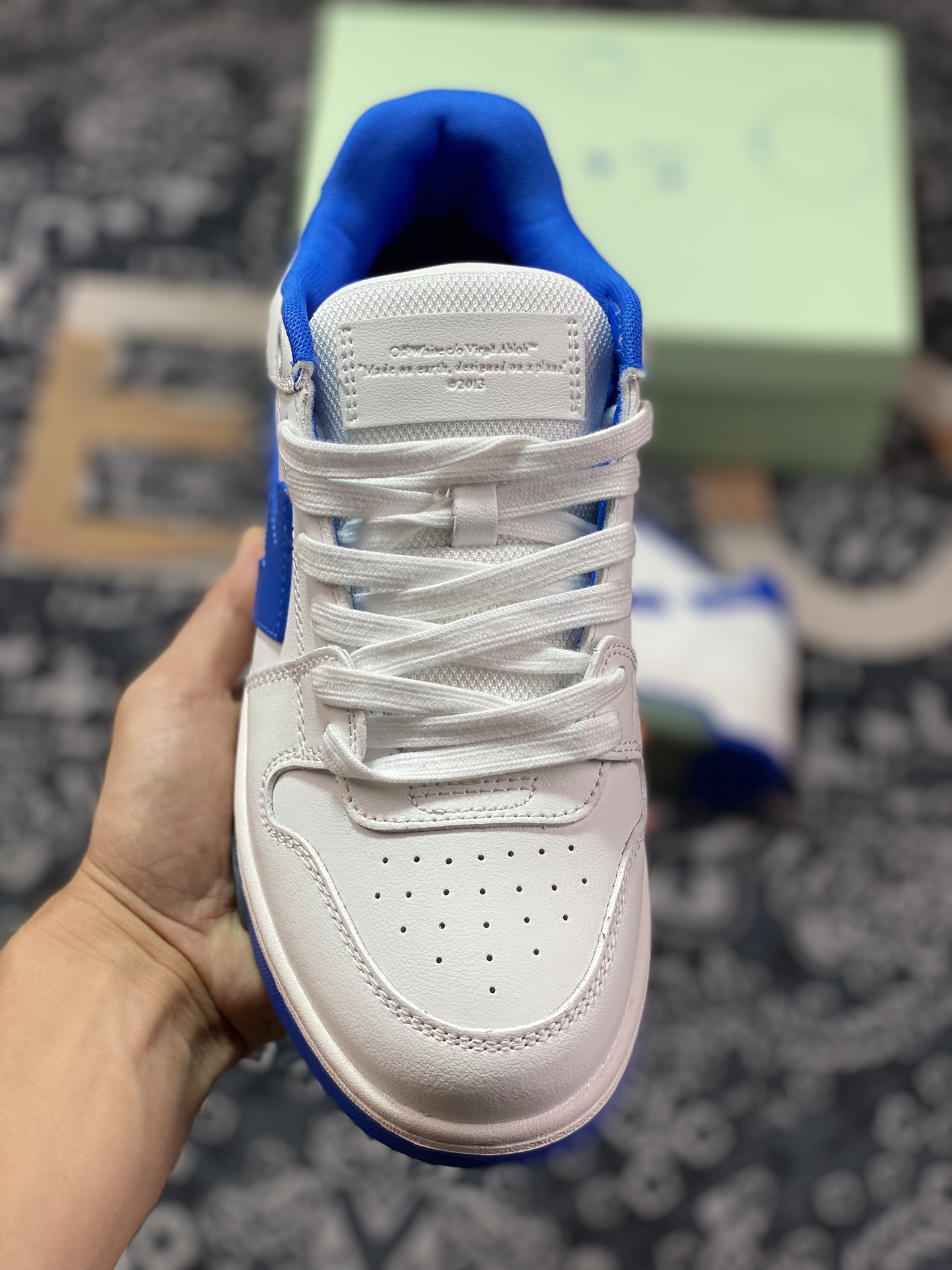 Off-White c/o Virgil Abloh Out Of Office Low-top Leather Sneakers ”OOO” series low-top sneakers ”Leather White Royal Blue Arrow” OMIA189S21LEA0010145