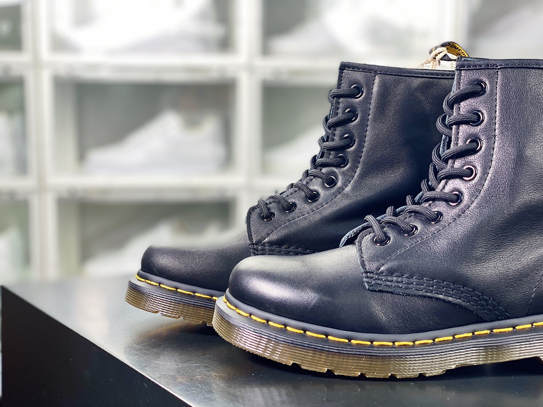 Dr. Martens Bex 8-Eye Boot 1460 High Top Series Retro Eight-hole Lace-up Full Leather Work Martin Boots ”Black Lychee Nappa Single Leather” R11822206