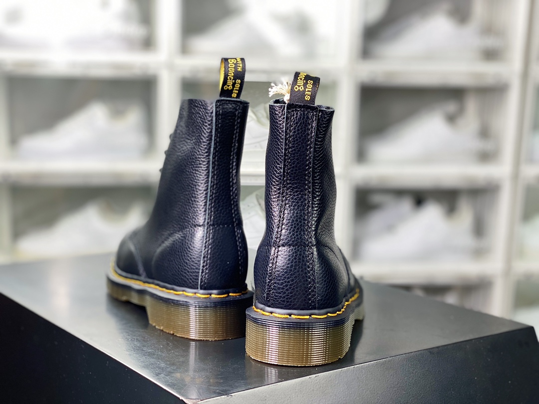 Dr. Martens Bex 8-Eye Boot 1460 High Top Series Retro Eight-hole Lace-up Full Leather Work Martin Boots ”Black Lychee Nappa Top Layer Leather” R11822206