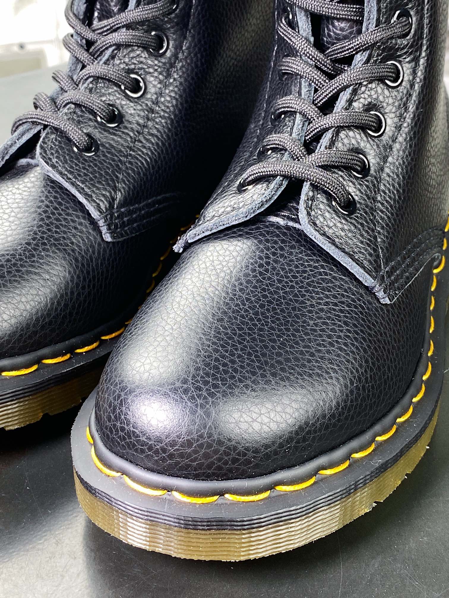 Dr. Martens Bex 8-Eye Boot 1460 High Top Series Retro Eight-hole Lace-up Full Leather Work Martin Boots ”Black Lychee Nappa Top Layer Leather” R11822206