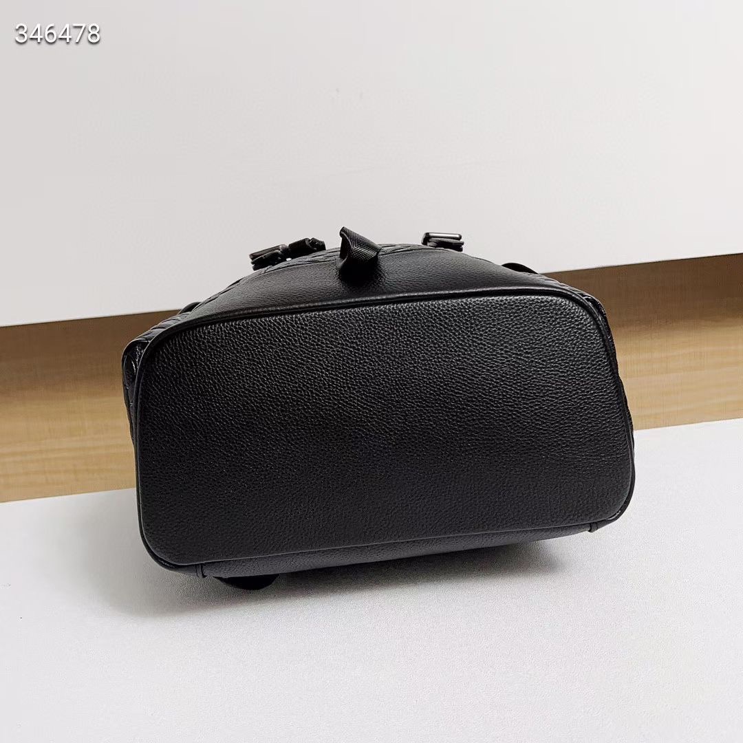 Coach CH767 Hitch兼具随性风格和出色功能性 妥善胜任从工作通勤到周末休闲的多种场合