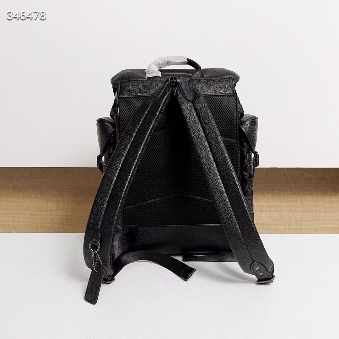 Coach CH767 Hitch兼具随性风格和出色功能性 妥善胜任从工作通勤到周末休闲的多种场合
