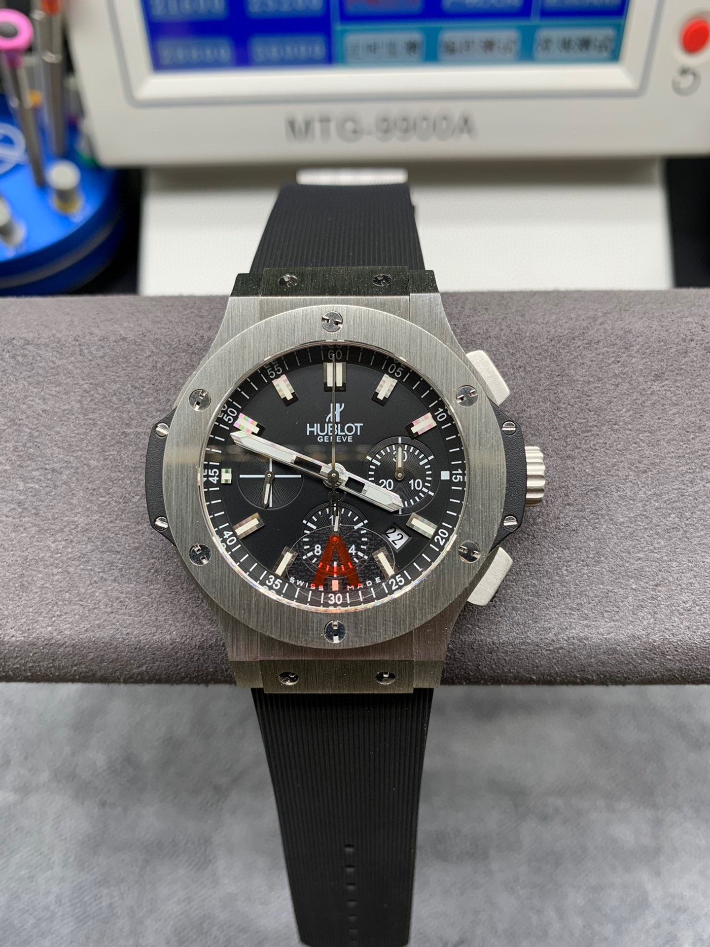 Hublot HB 恒宝大爆炸4100机