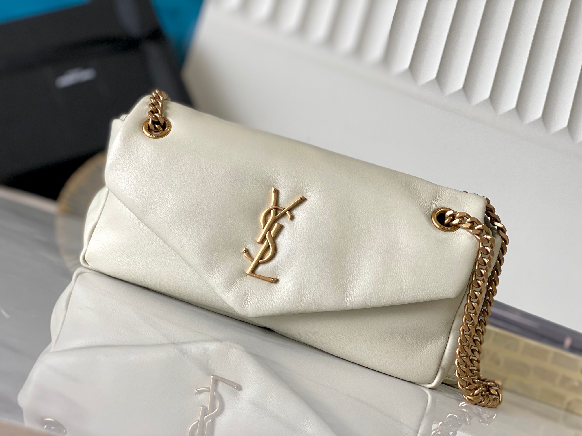 Lambskin Chain Bag Magnetic Snap Button Zipper Inner Pocket